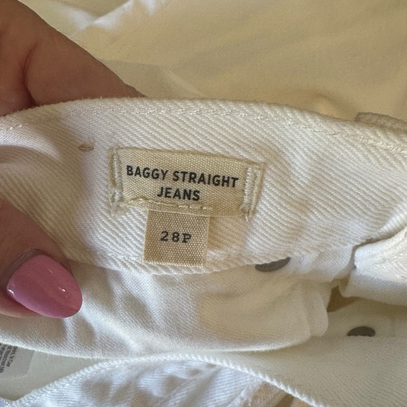 Madewell - NWT Petite Baggy Straight Jeans Women's White Distressed Jeans Sz 28P - Picture 9 of 10